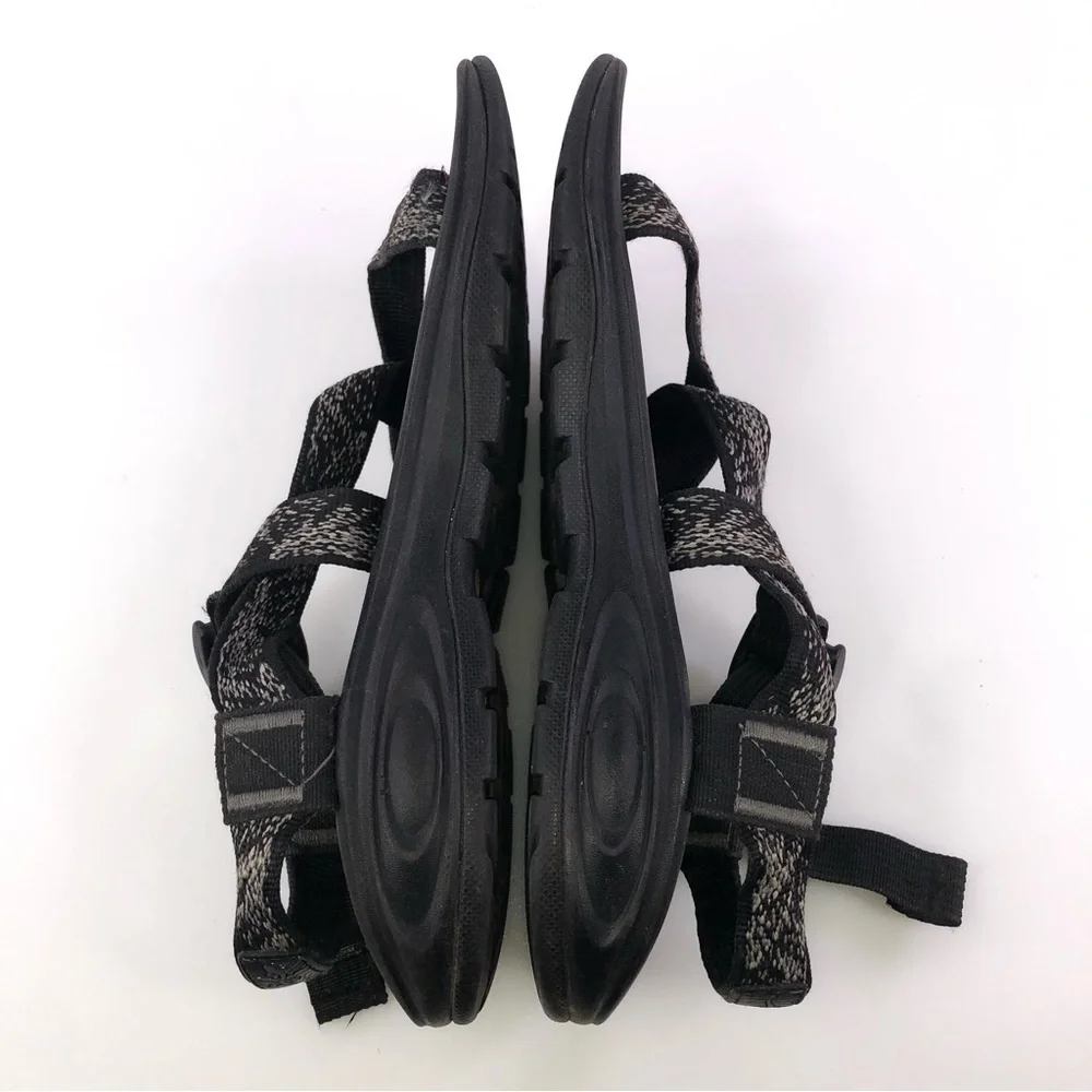 Chaco Women's Zvolv Sandal Rain Black Size 6